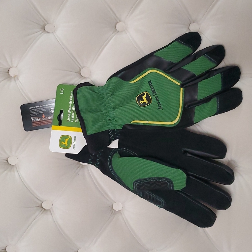 NWT!! John Deere Men's Gloves